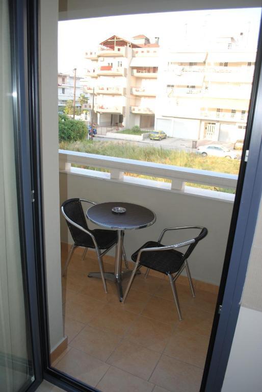 Paralía Niriides Studios And Apartments חדר תמונה