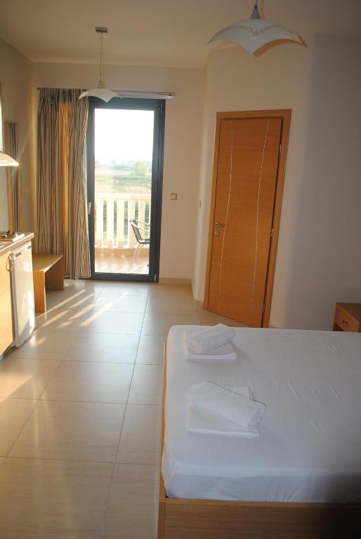 Paralía Niriides Studios And Apartments חדר תמונה