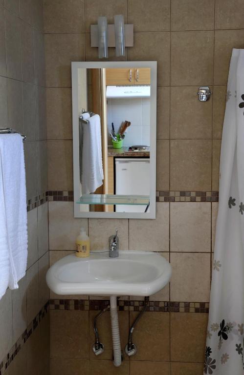 Paralía Niriides Studios And Apartments חדר תמונה